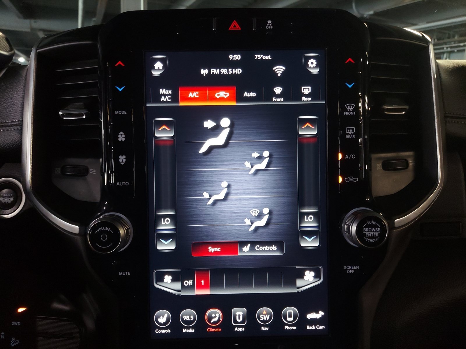 Used 2021 Diamond Black Crystal Pearlcoat Ram Laramie image 18