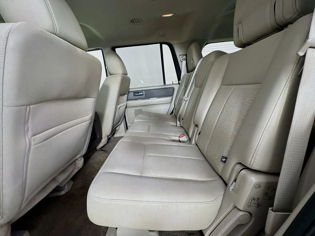 Used 2013 Silver Ford XLT image 27