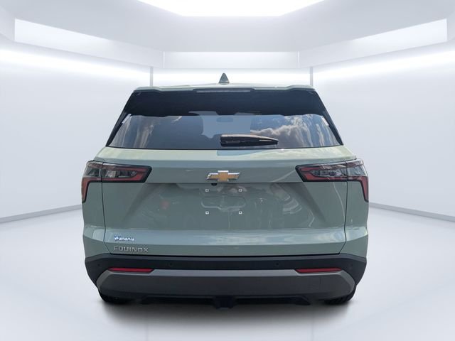 Used 2026 Green Chevrolet LT image 4