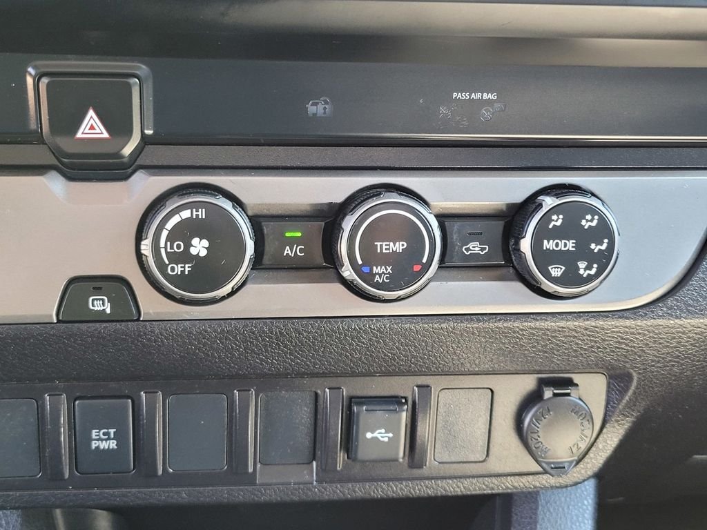Certified Used 2022 White Toyota SR image 20