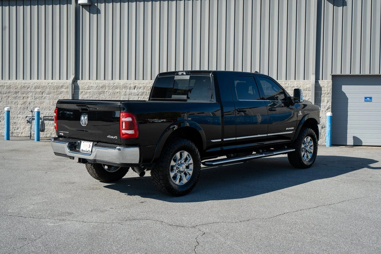 2024 RAM Ram 2500 Pickup Laramie Limited - Photo 18