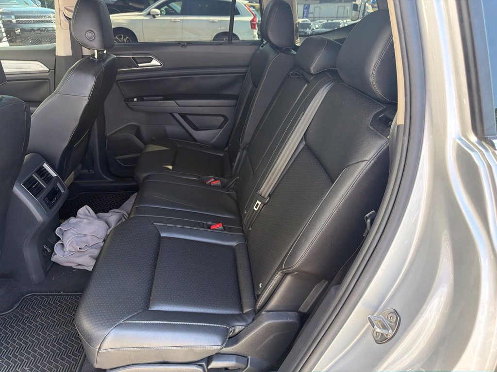 Used 2019  Volkswagen 3.6L V6 SE image 8