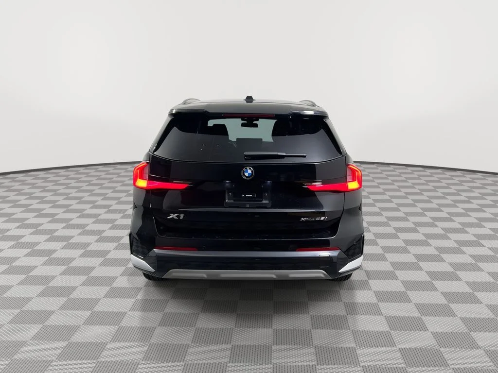 Used 2025 Black BMW xDrive28i image 7