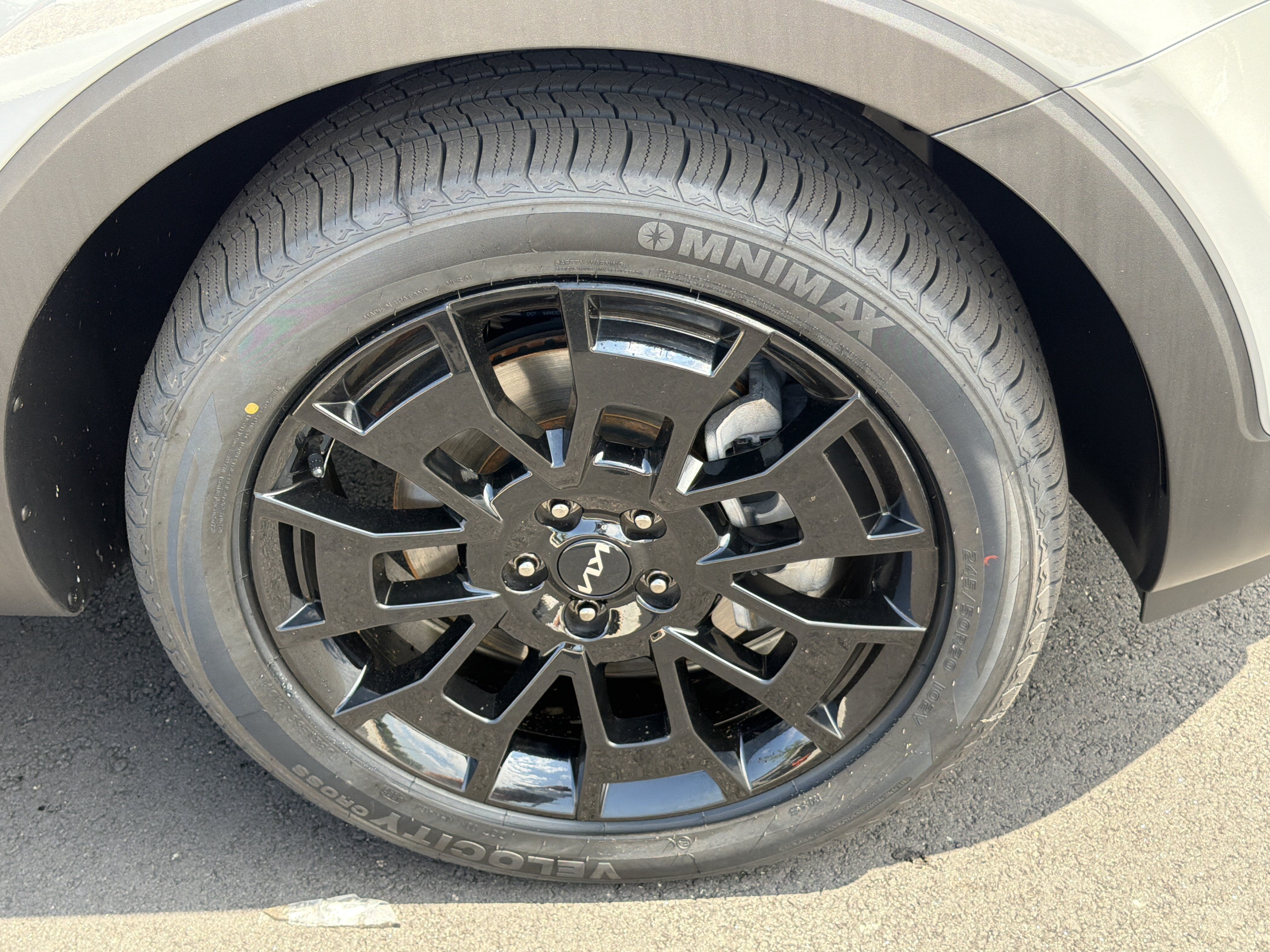 Certified Used 2022 Wolf Gray Kia SX image 12