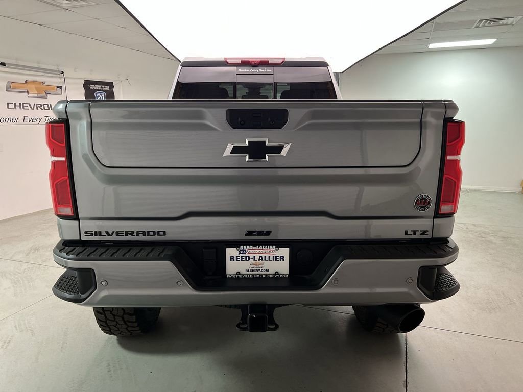 2026 Chevrolet Silverado 2500 HD LTZ - Photo 7