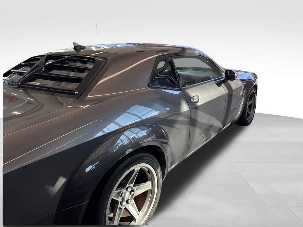 Used 2015 Gray Dodge SRT 392 image 9