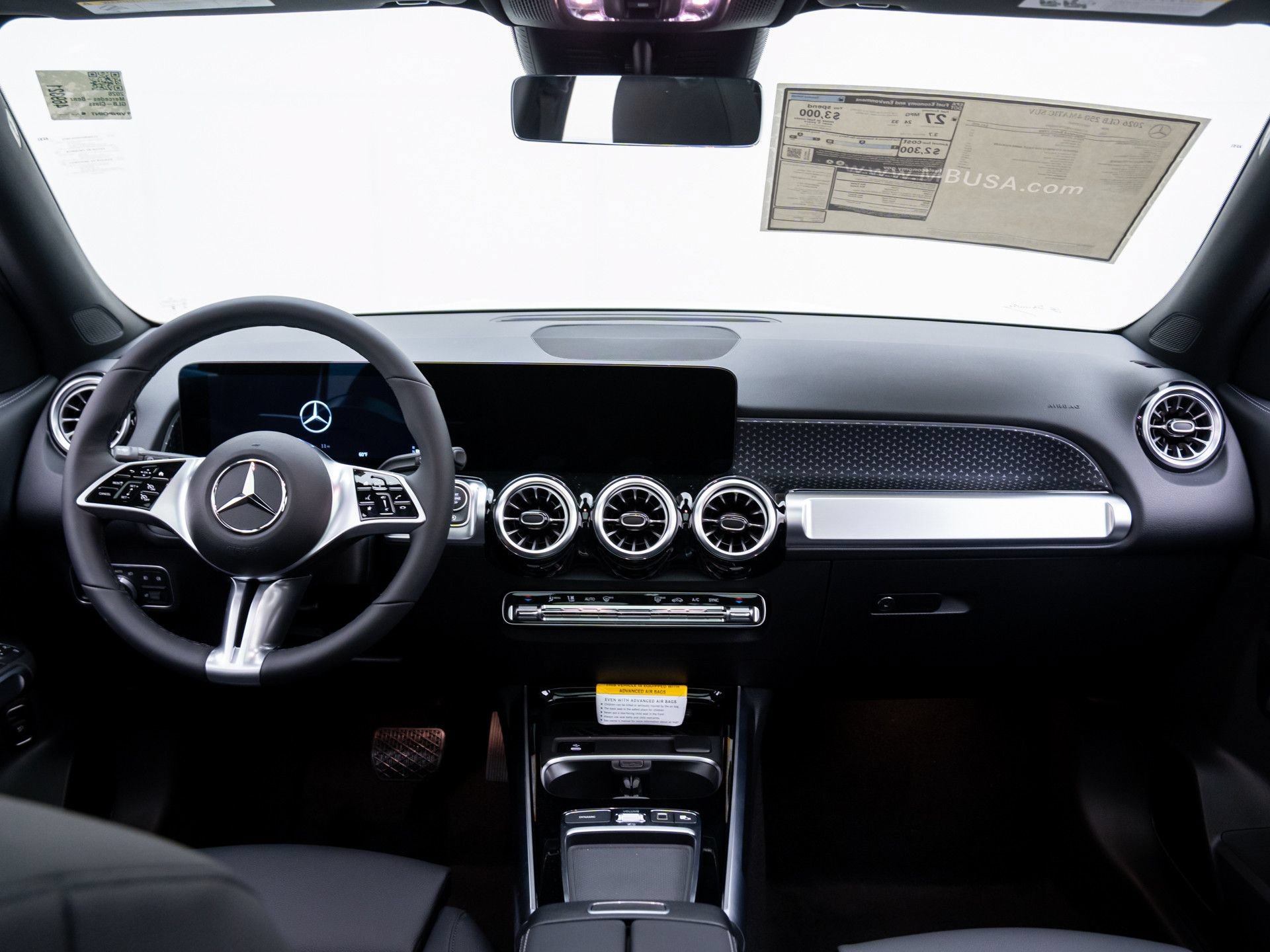 New 2026 Polar White Mercedes-Benz GLB 250 image 46