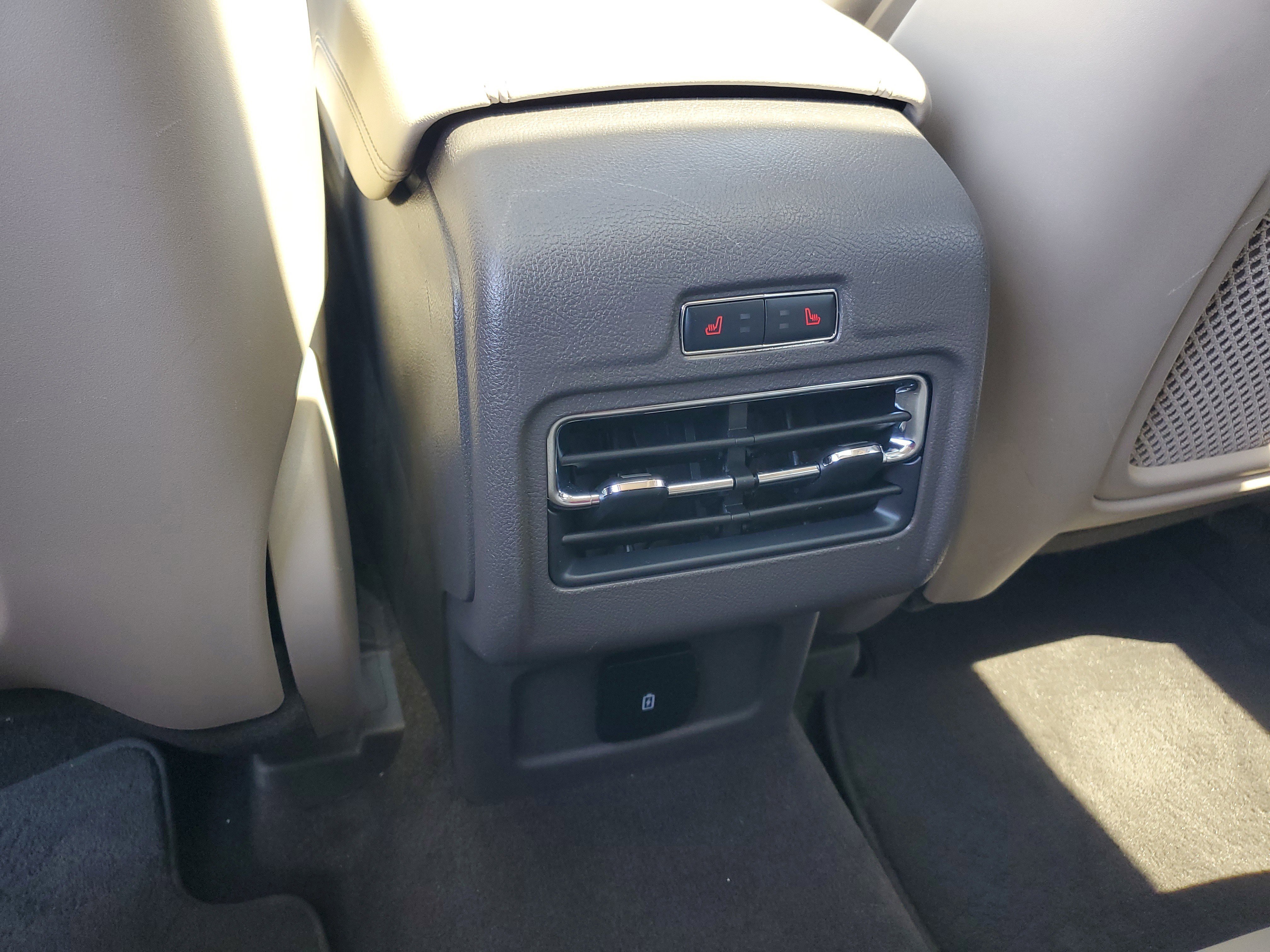 Used 2022 Gray Lincoln Standard image 15
