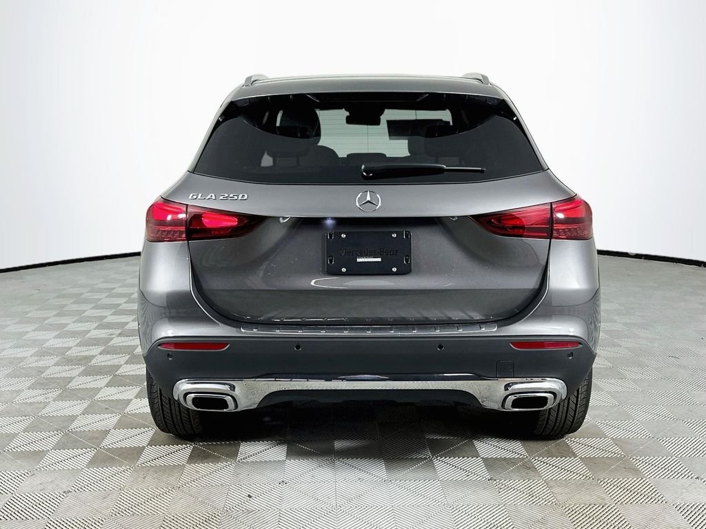 Used 2026 Gray Mercedes-Benz GLA 250 image 6