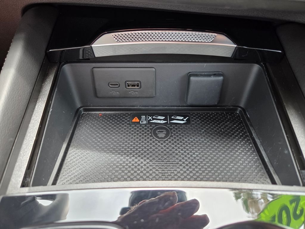 Used 2025 Purple Buick Preferred image 30