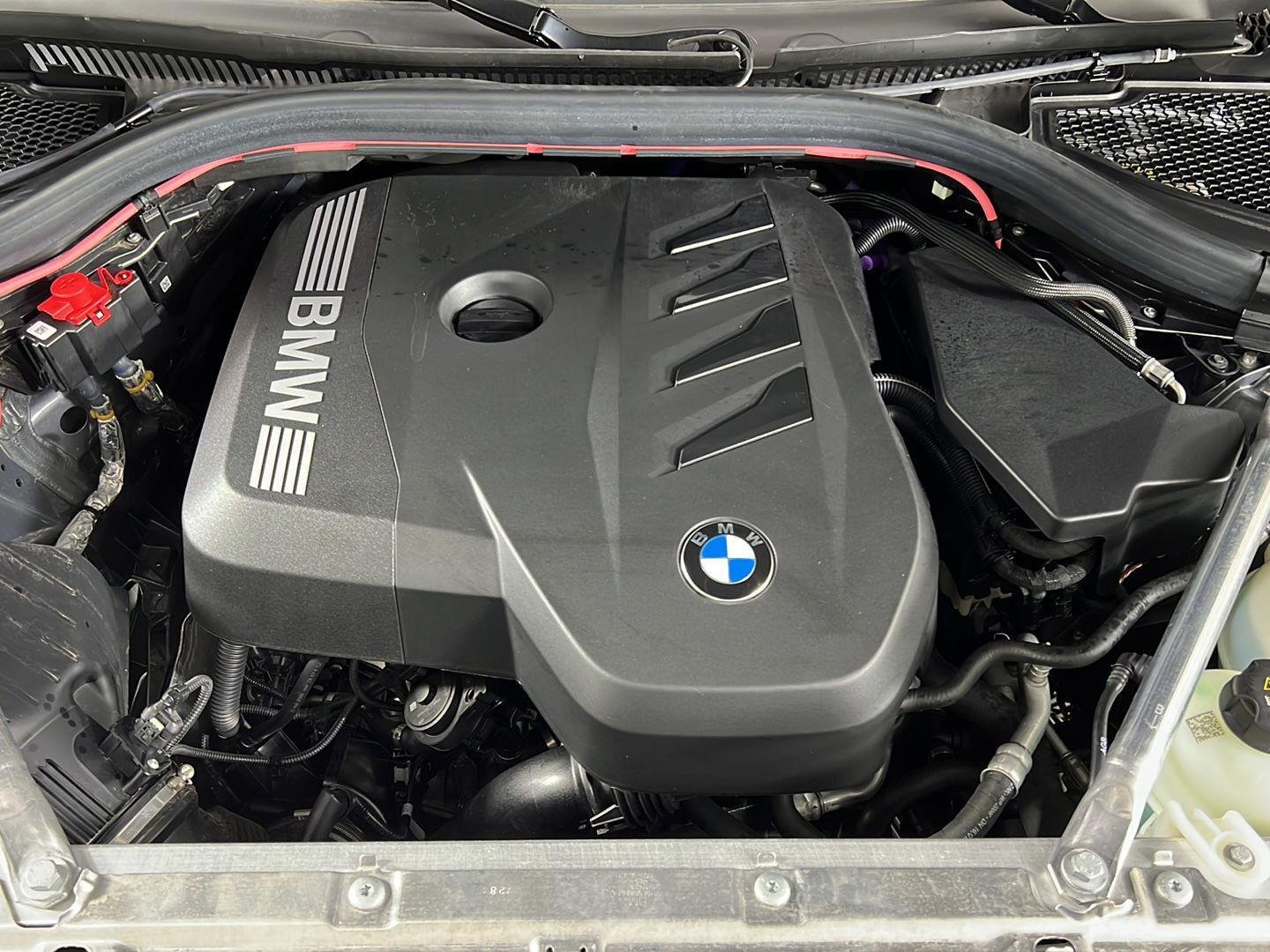Used 2026 Skyscraper Grey Metallic BMW 30 xDrive image 25