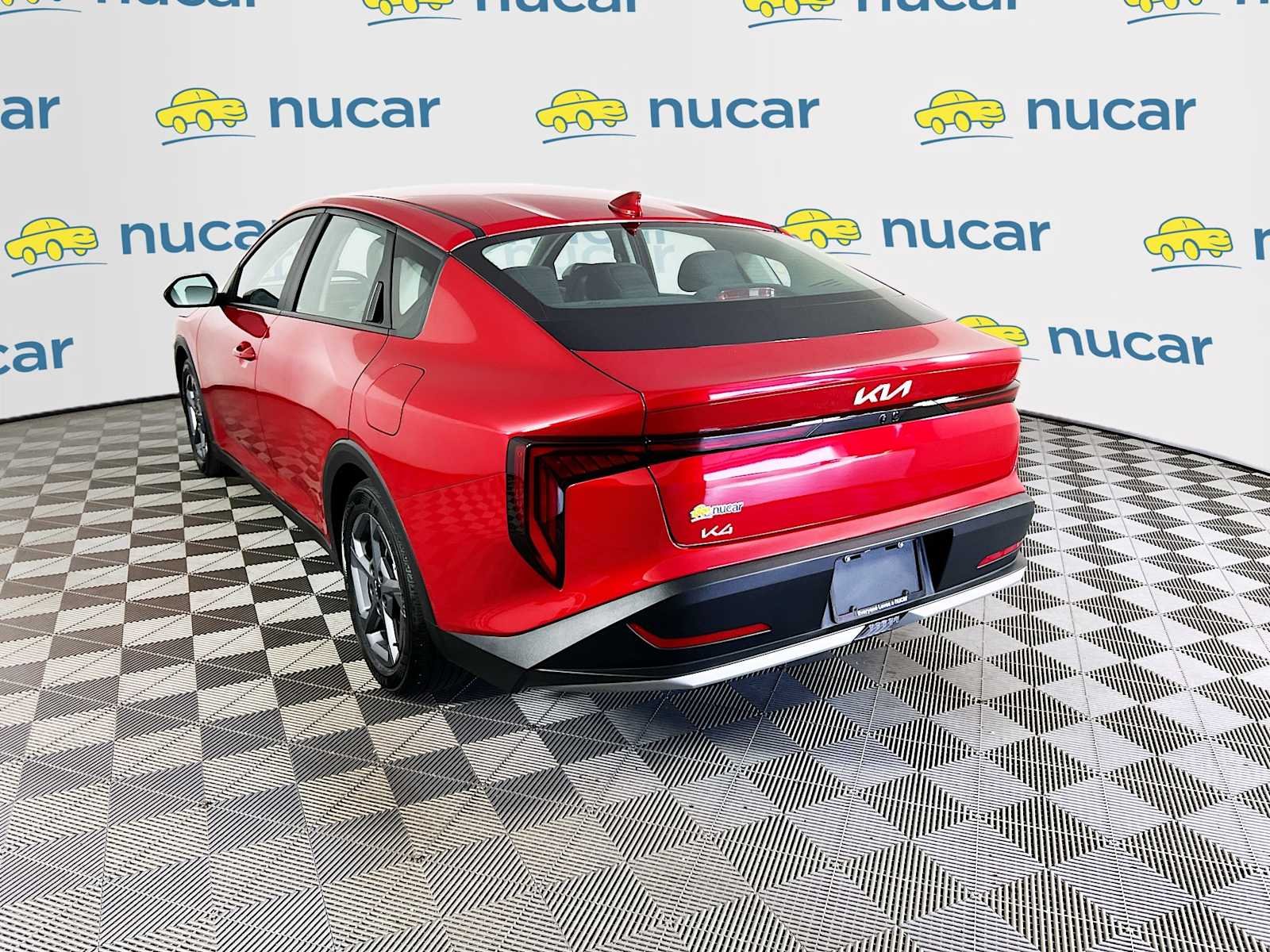 Used 2025 Currant Red Kia LXS image 5