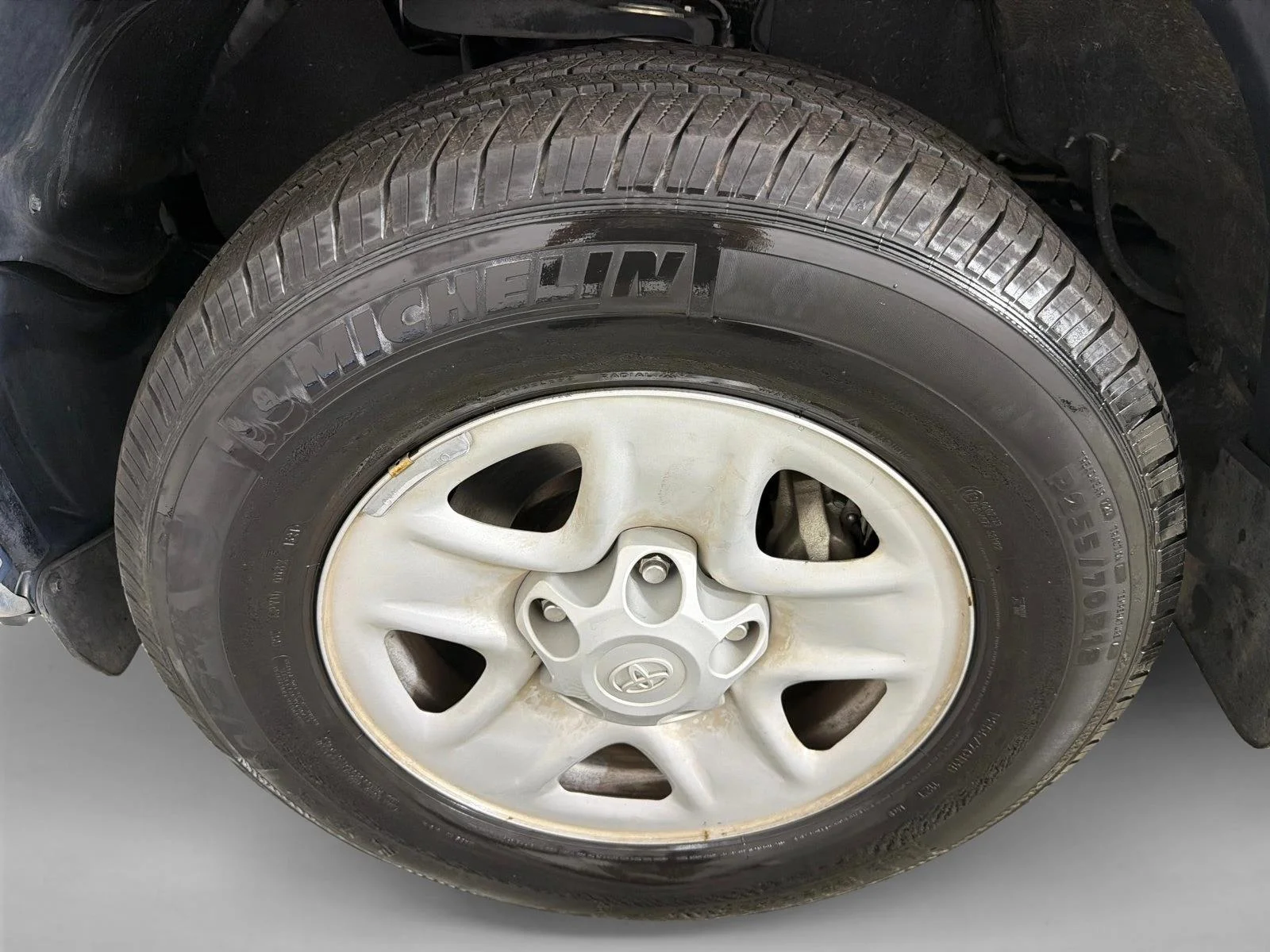 Used 2021 Super White Toyota SR5 image 11