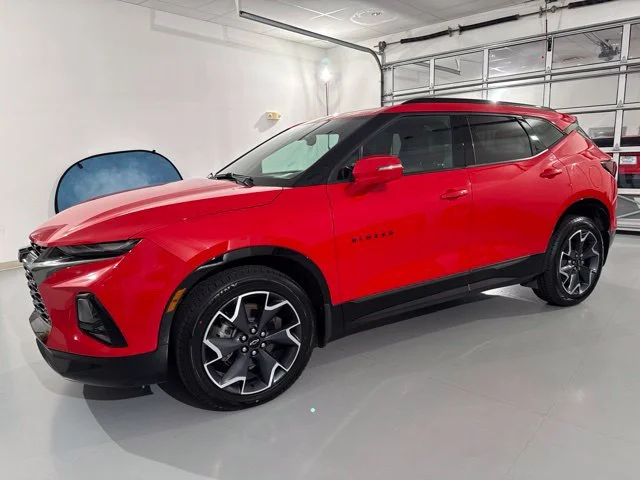 Used 2021 Red Chevrolet RS image 3