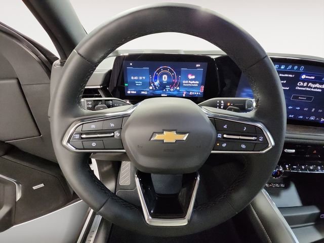 New 2026 Polar White Tricoat Chevrolet Premier image 12