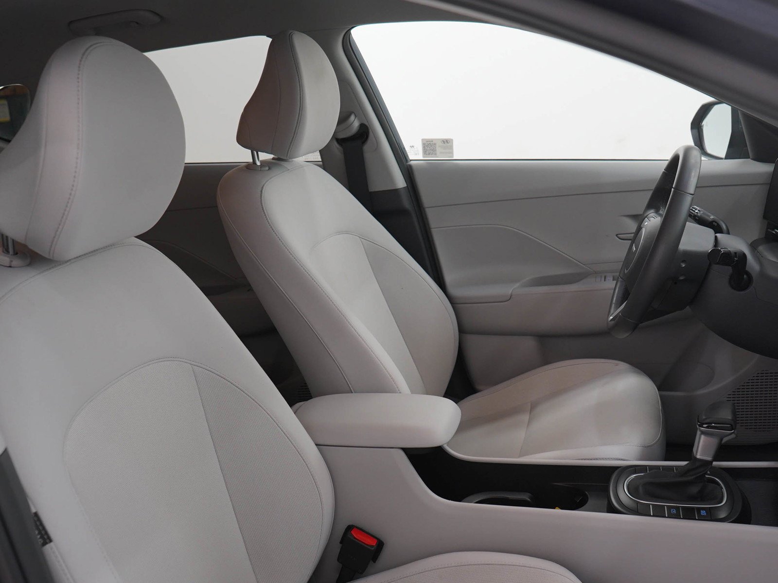 2024 Hyundai Kona SEL - Photo 11