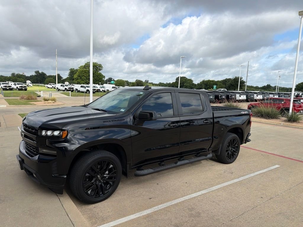 Used 2022 Black Chevrolet RST image 5