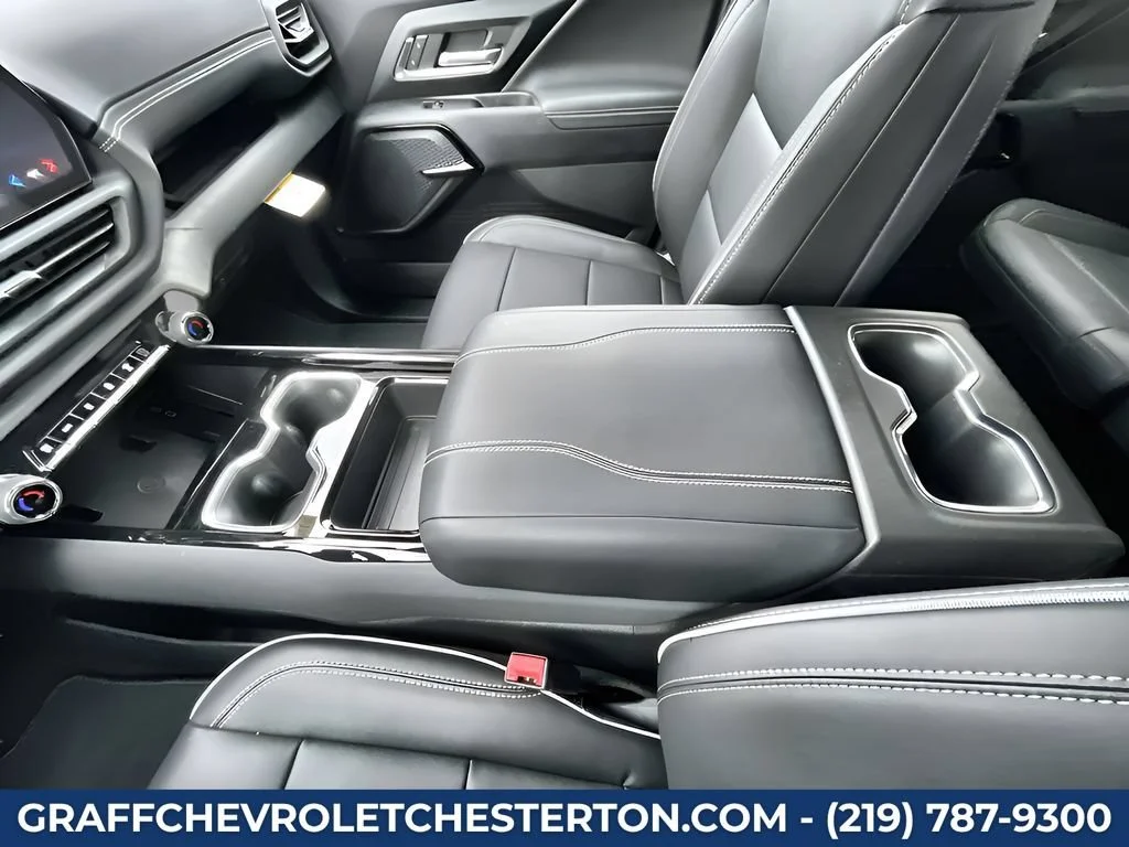 2026 Chevrolet Silverado EV LT - Photo 21