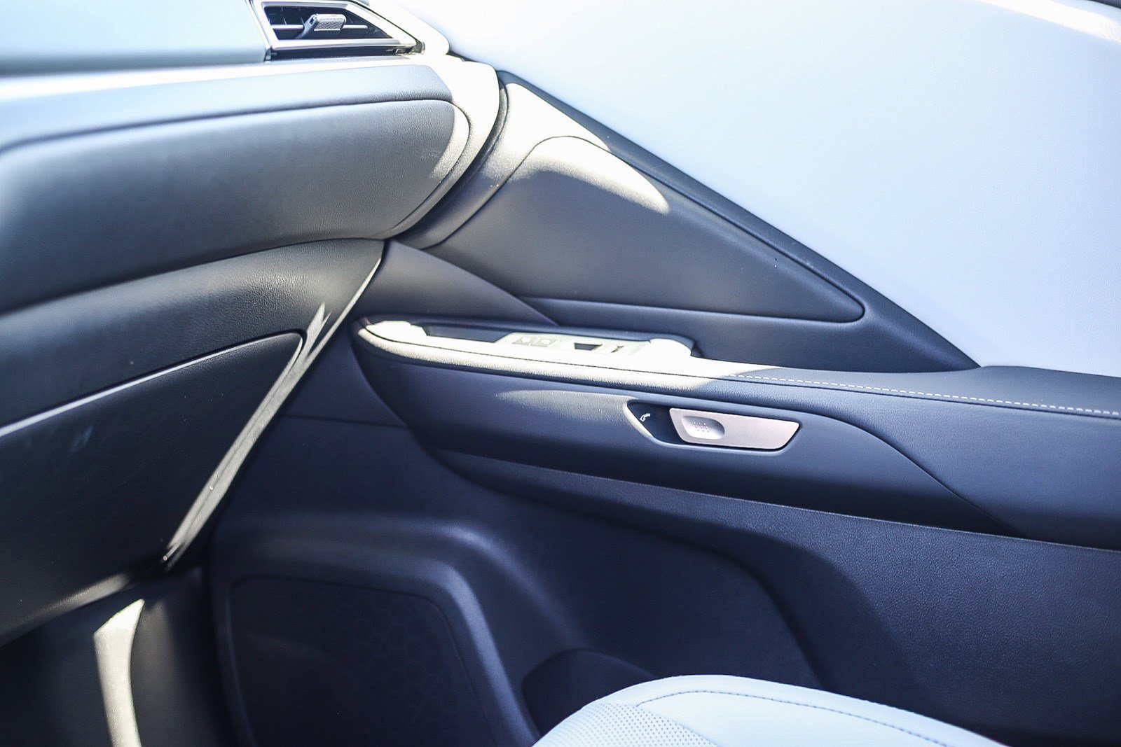 2025 Lexus TX Premium - Photo 21