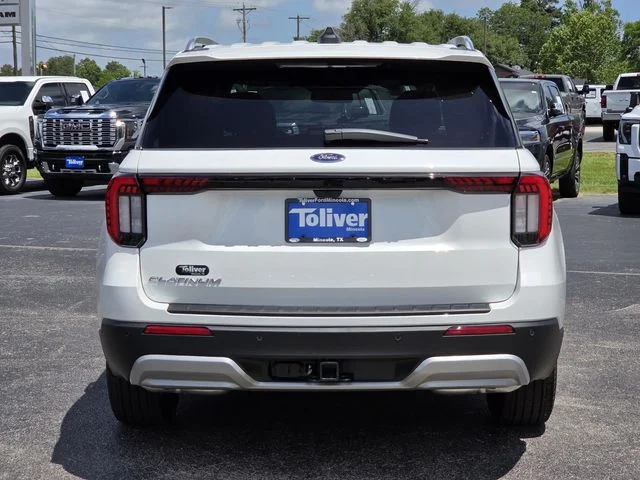 New 2026 Star White Metallic Tri-Coat Ford Platinum™ image 5