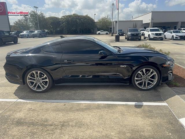 Used 2023 Shadow Black Ford GT Premium image 5