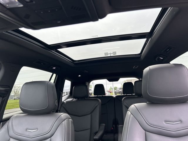 Used 2024 White Cadillac Premium Luxury image 45