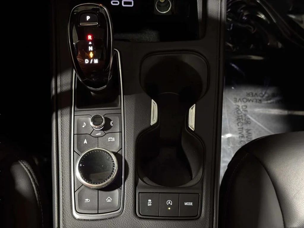 Used 2025 Stellar Black Metallic Cadillac Premium Luxury image 17