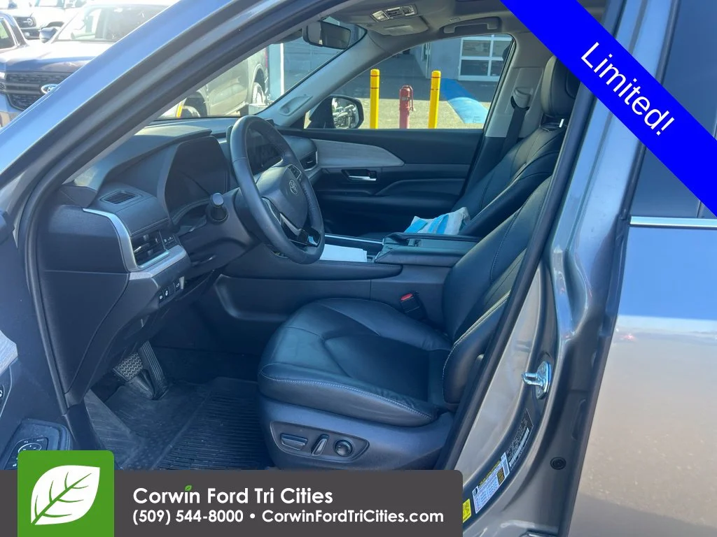 Used 2025 Silver Toyota Limited image 7