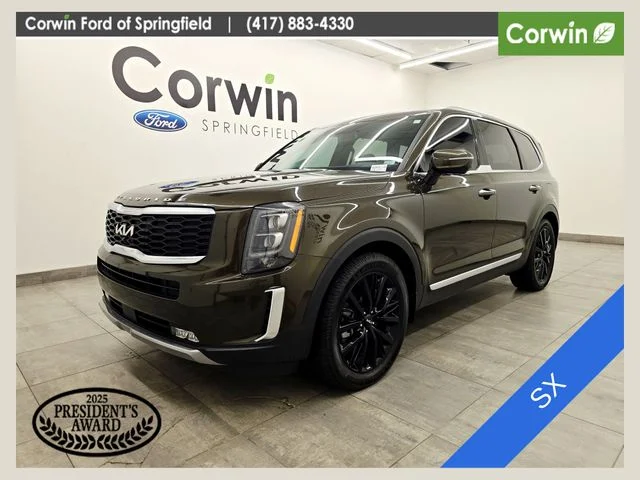 Used 2022 Dark Moss Kia SX image 1