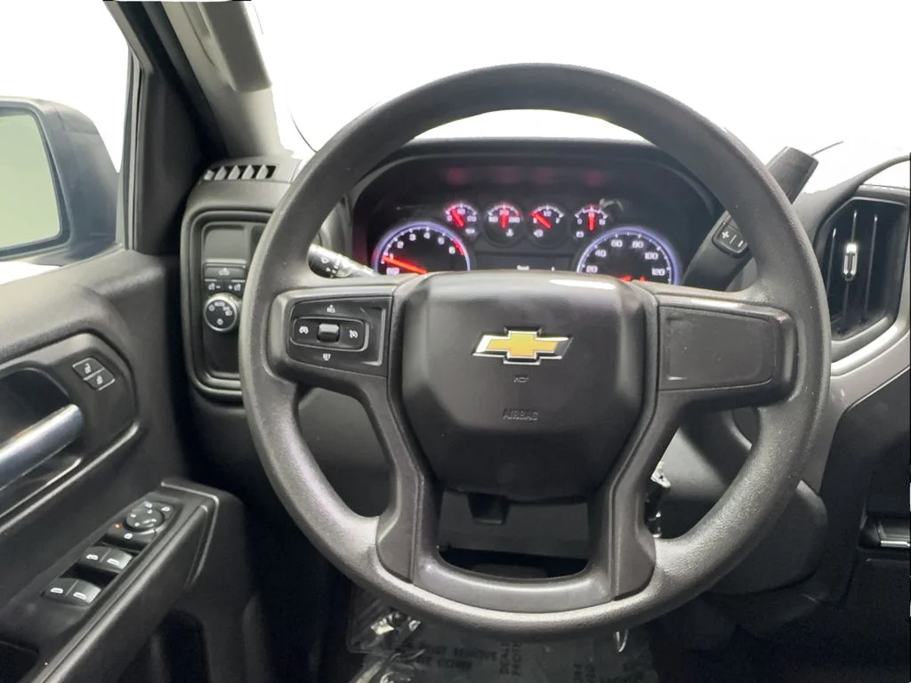 Used 2022 Black Chevrolet Custom image 26