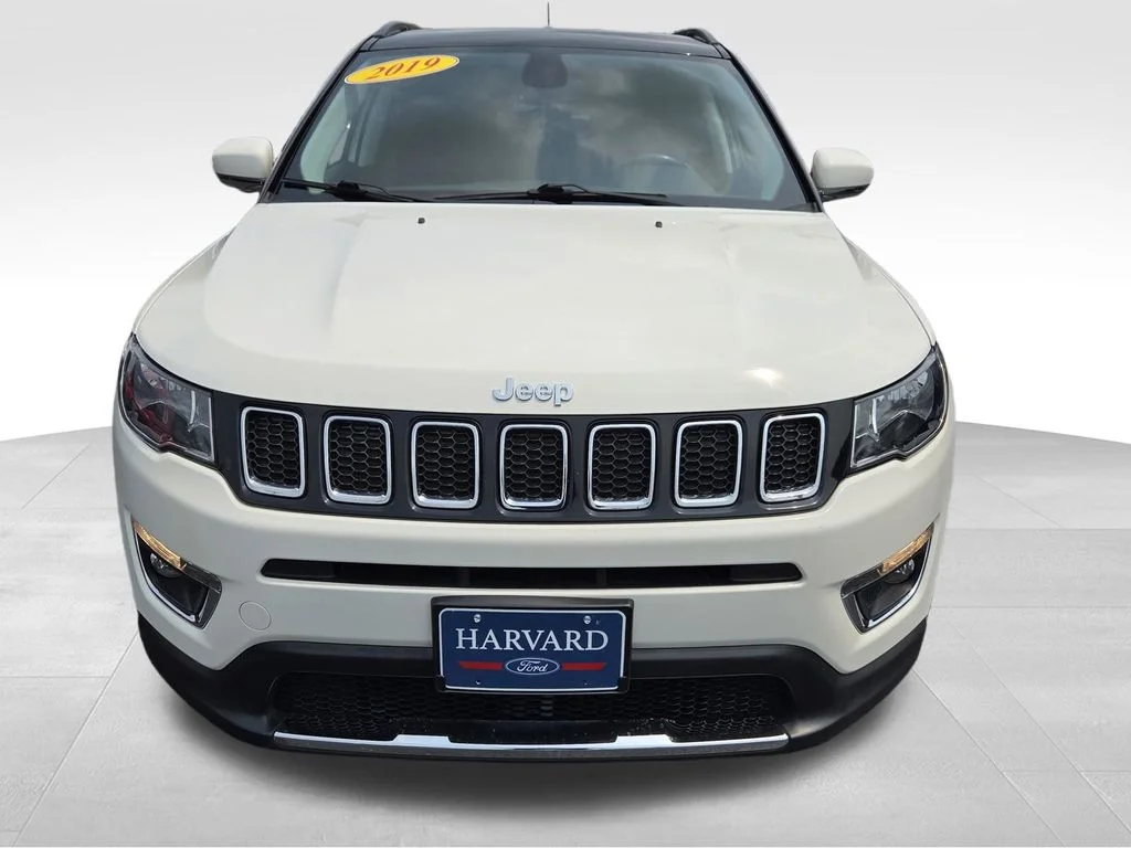 Used 2019 Jeep Compass Limited with VIN 3C4NJDCB5KT787167 for sale in Harvard, IL