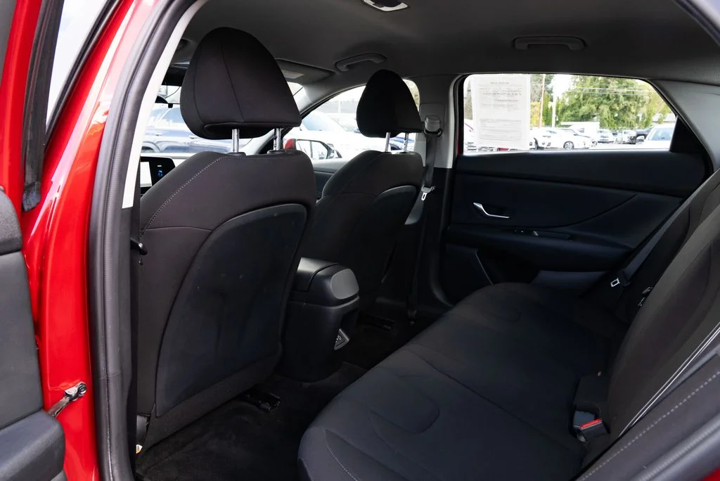 Used 2024 Red Hyundai SEL image 21