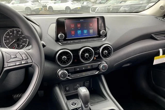2025 Nissan Sentra S - Photo 8