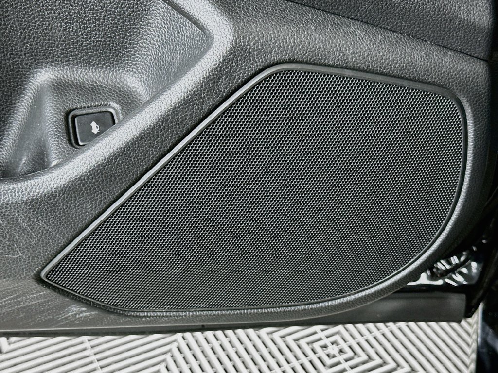 2019 Honda Accord LX - Photo 18