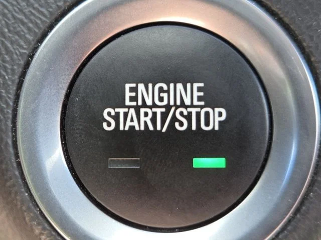 Used 2023 Marine Metallic GMC SLE image 31