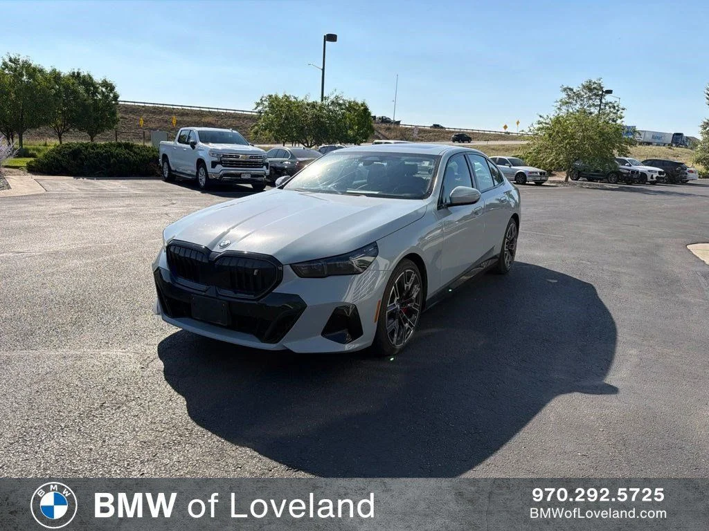 2025 BMW i5 xDrive40 Sedan's photo