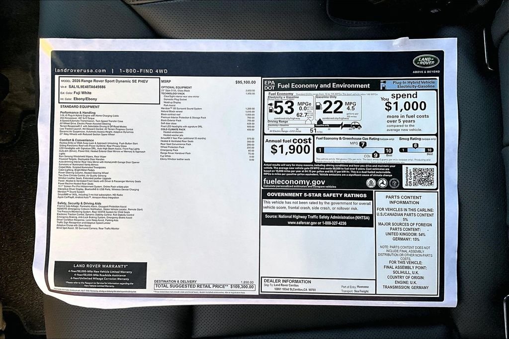 New 2026 FUJI WHITE Land Rover Dynamic SE image 14