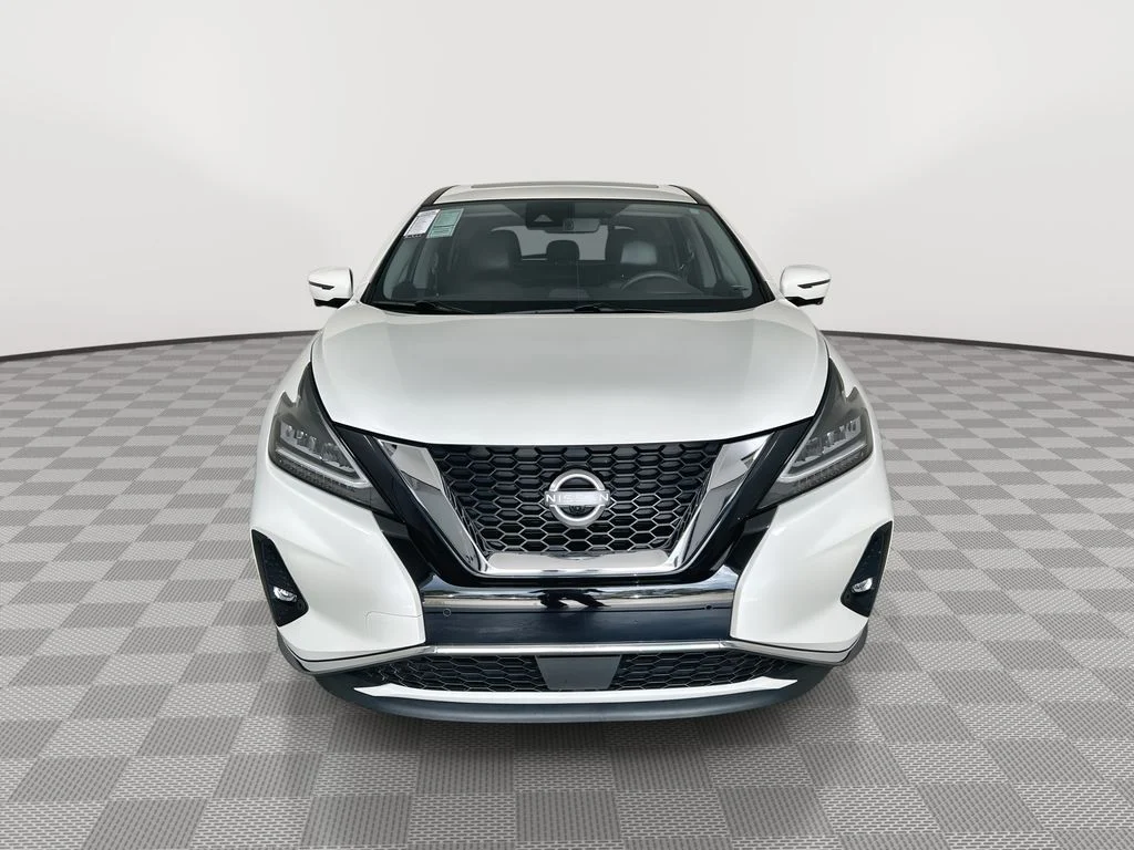 Certified Used 2024 White Nissan SL image 3