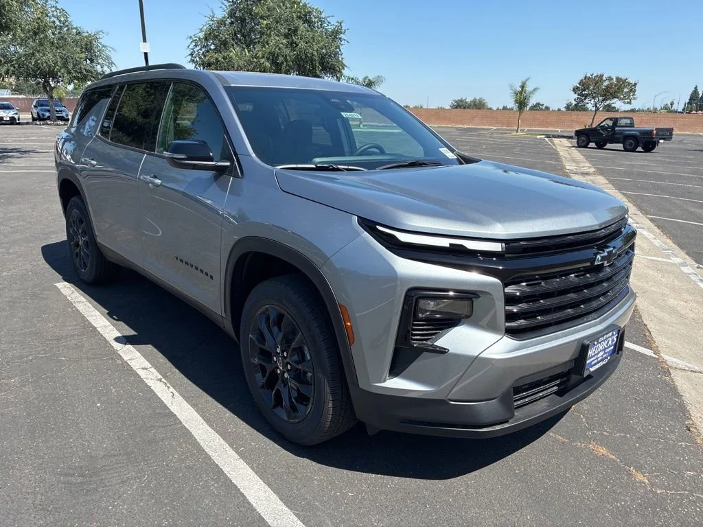2026 Chevrolet Traverse AWD LT's photo