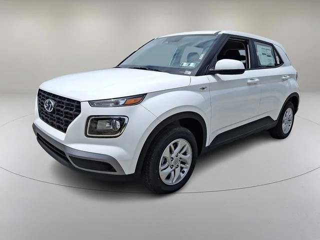 New 2026 White Hyundai SE image 3