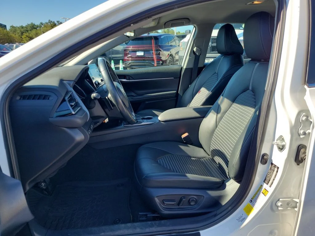 2024 Toyota Camry SE - Photo 24