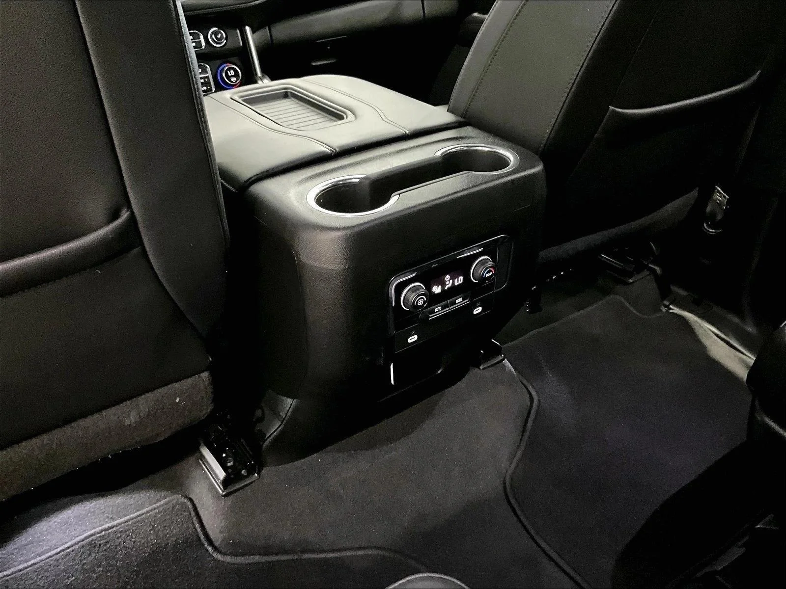 Used 2023 Dark Ash Metallic Chevrolet Z71 image 25