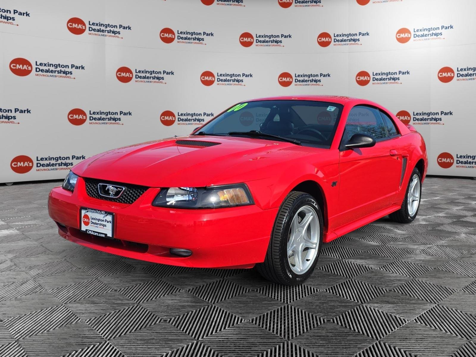 Used 2000 Laser Red Ford GT image 3