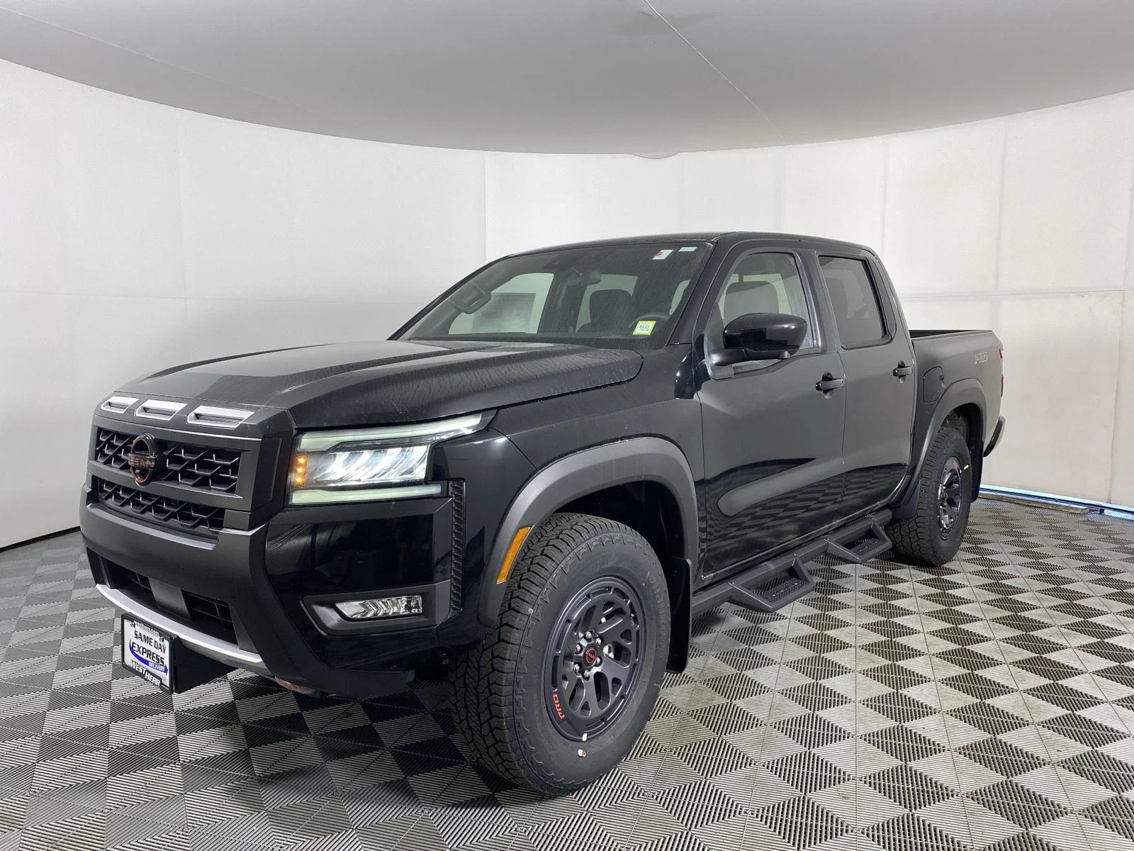 2026 Nissan Frontier PRO-4X - Photo 14