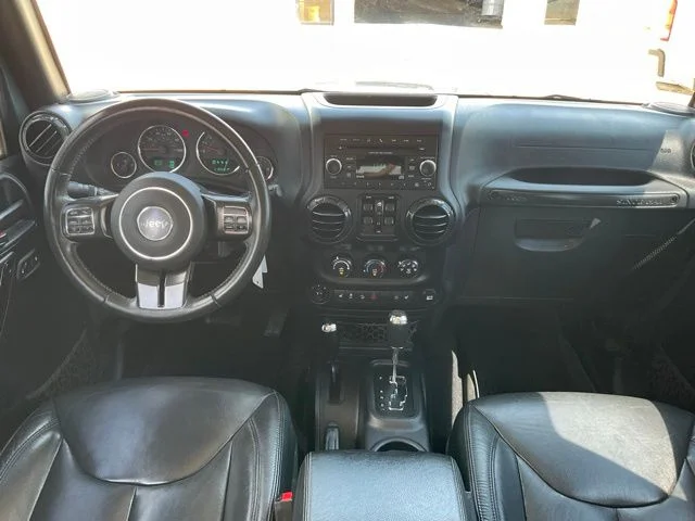 Used 2017 Black Jeep Unlimited Sahara image 24