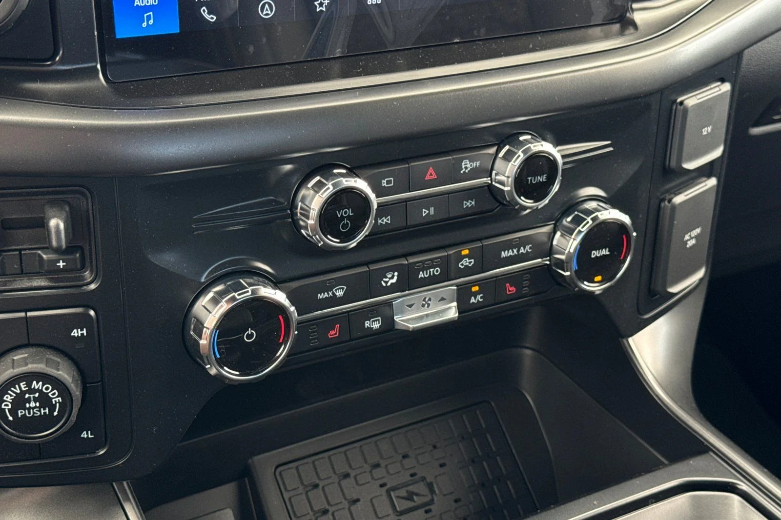 New 2026 Marsh Gray Ford Tremor® image 23