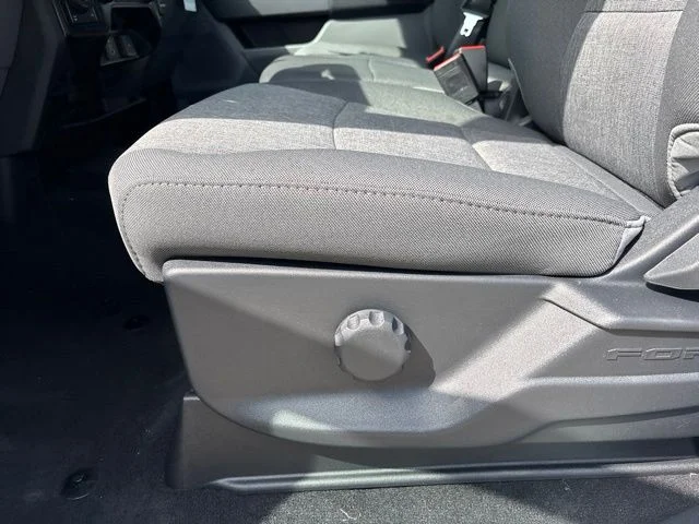 New 2026 Oxford White Ford F-350® XL image 14