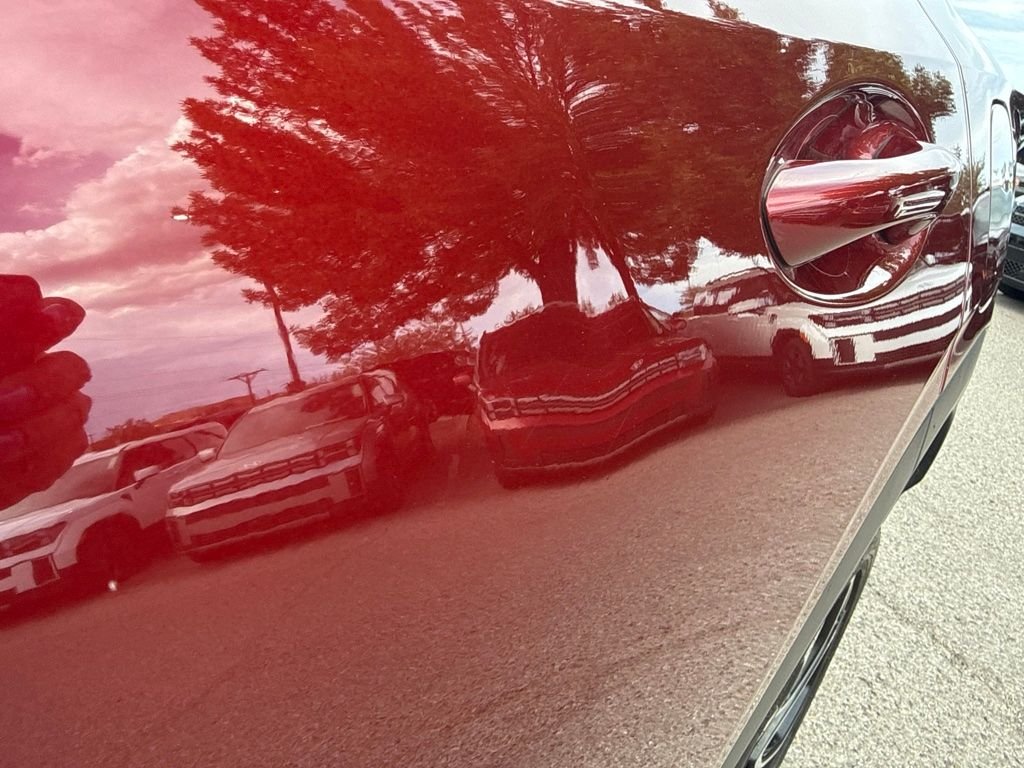 Used 2024 Red Chevrolet 2RS image 3