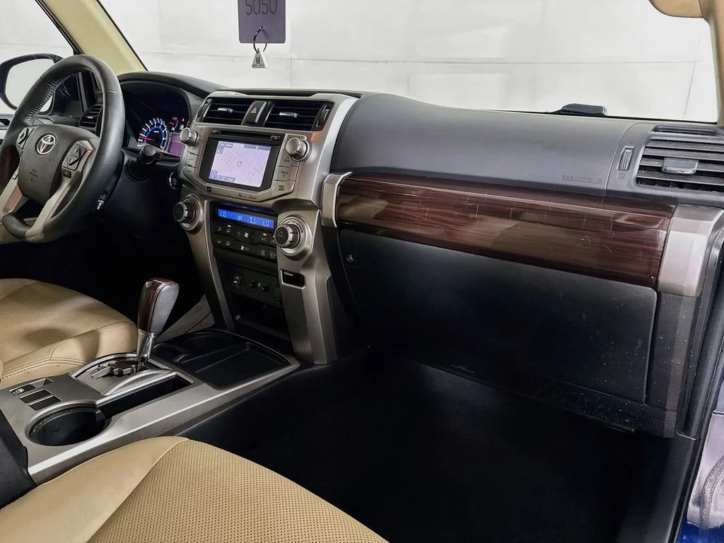 Used 2014 Blue Toyota Limited image 37