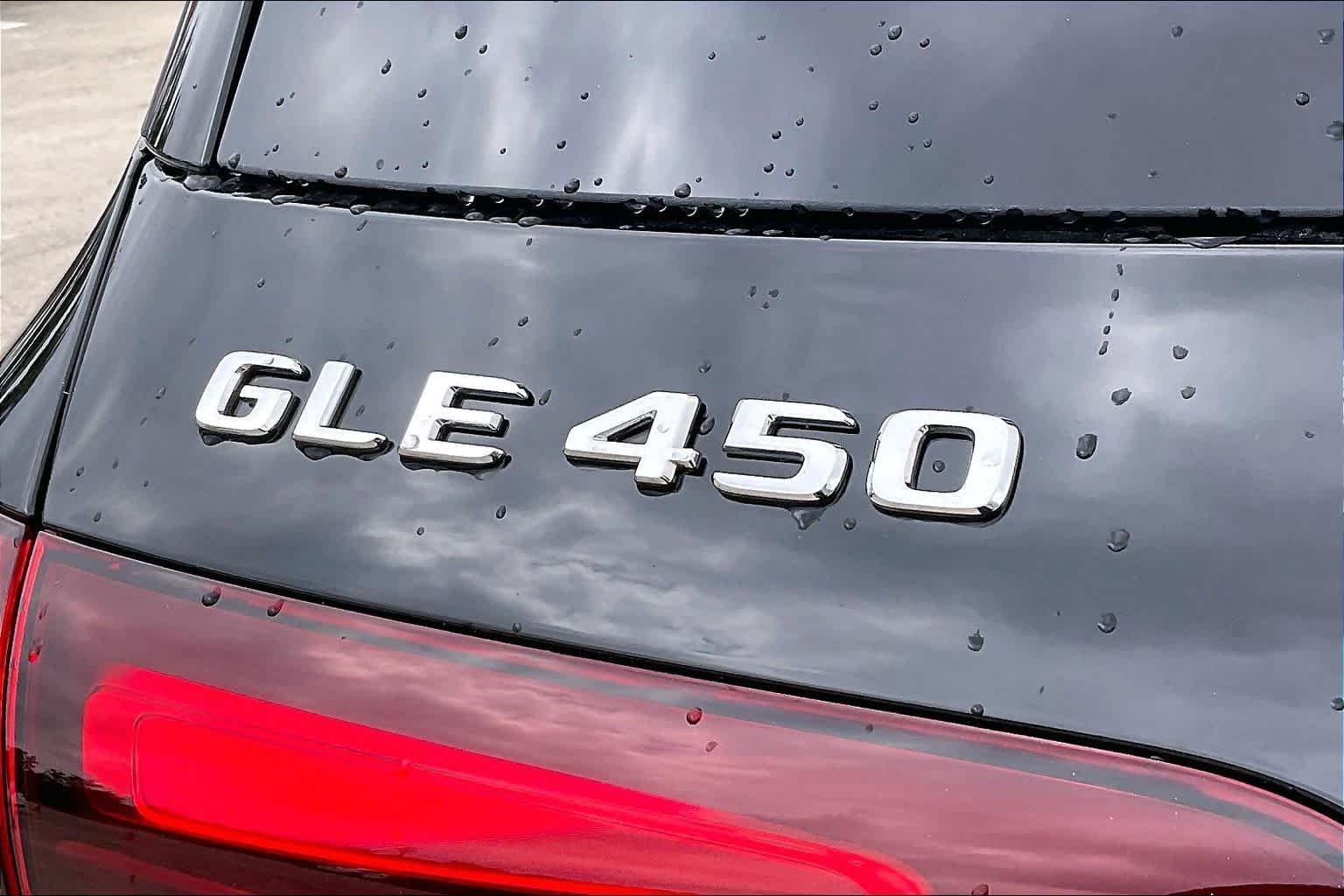 New 2026 Black Mercedes-Benz GLE 450 image 6